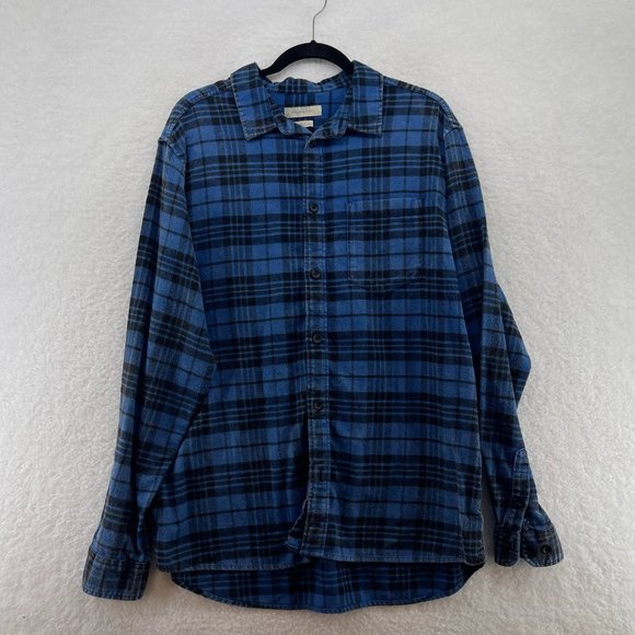 Standard/cloth plaid flannel button up - Picture 1 of 3